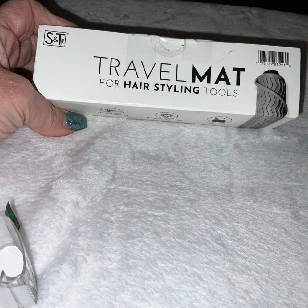 Mat for Curling Iron,Flat Irons & Straightener Hair Styling Tools 9X6.5 GRAYNEW